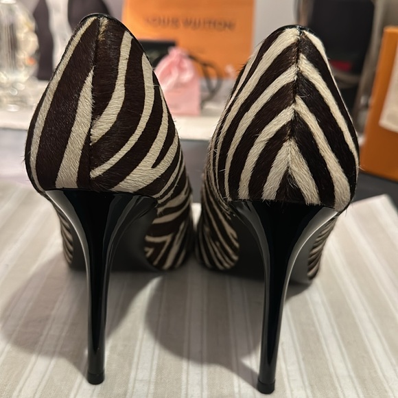 Nine West Tatiana, 2 Pair of Lux, Calf Fur Heels 9.5 in Zebra or Leopard NWOB - Picture 6 of 16